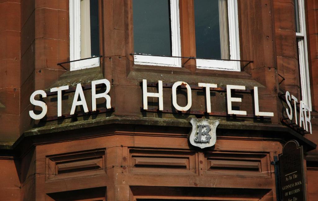 The Famous Star Hotel Moffat Dış mekan fotoğraf